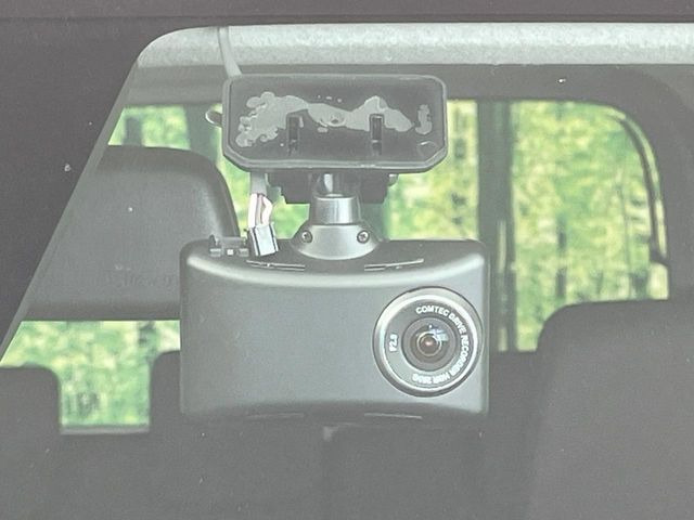 �y�h���C�u���R�[�_�[�z���S�E���S�ȃJ�[���C�t�ɕK�{�̃h���C�u���R�[�_�[�𑕔�!���s���͂������A������^�]�⎖�̂ɑ��������ۂ̏󋵂��f���ŋL�^���A����̃��X�N�ɔ����܂��B