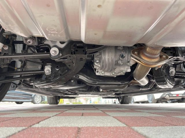 ����肪���ꂢ�Ȃ����ɁA�h�K���H�̎{�H���I�X�X���B�~��n��͂������A���ݕ��ɂ��Z���̕���A��Ń}�����E�E�B���^�[�X�|�[�c���������ɂ��D�]���������Ă���܂��B