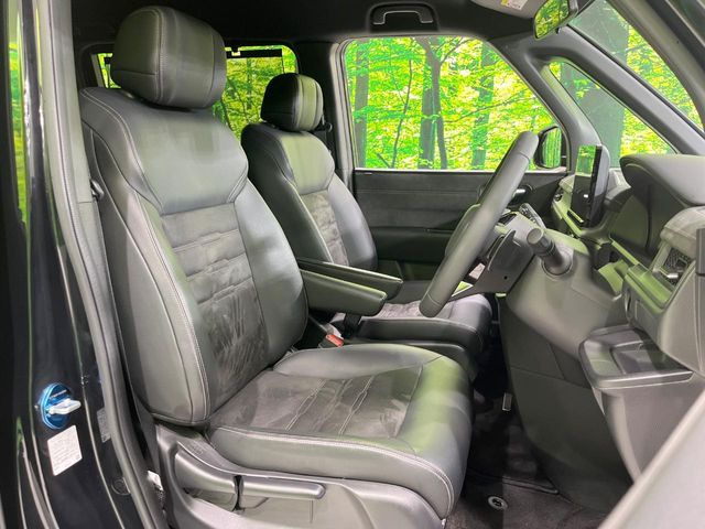 �y�n�[�t���U�[�V�[�g�z�������ƍ���S�n�𗼗������l�C�̃V�[�g���w�ʁE���ʂ̃t�@�u���b�N�f�ނ́A�ʋC���̗ǂ��⊊��ɂ����ɗD��Ă��܂��B�C���╞���ɍ��E���ꂸ���K�ɂ���肢�������܂��B