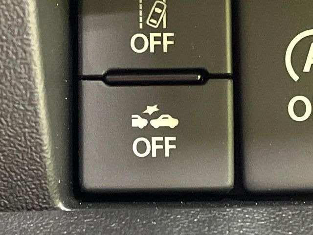 �y�X�Y�L �Z�[�t�e�B�T�|�[�g�z���s���ɑO���̎ԗ�����F�����A�Փ˂������Ȏ��͌x��ƃu���[�L�ŏՓˉ���Ɣ�Q�y�����A�V�X�g�B�����S�Ƀh���C�u�����y���݂��������܂��B