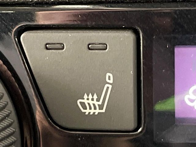 �y�V�[�g�q�[�^�[�z�������ɏd�󂷂�V�[�g�q�[�^�[!�G�A�R����葁�����܂��Ă����̂Ŋ�����̐l�����S�ł��ˁ�G�A�R���̉����͊������邩����A�Ƃ������ɂ����������߂ł��B