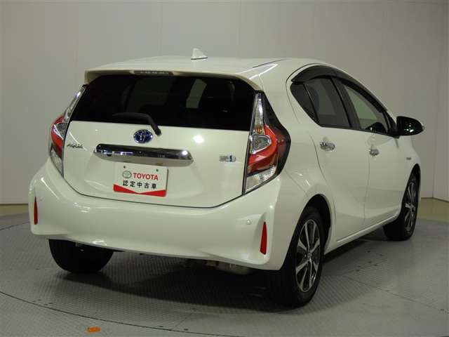 アクア1.5 S スタイルブラック