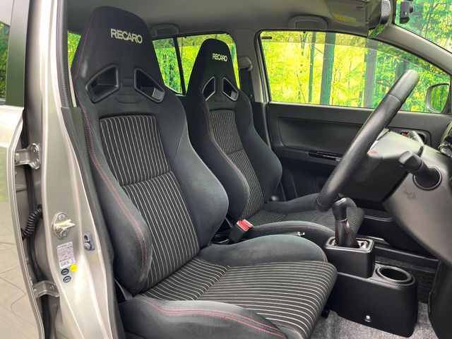 �yRECARO���o�P�b�g�V�[�g�z�l�ԍH�w�Ɋ�Â����ʈ����z�ɂ���č��ւ̕��S�Ⓑ���ԉ^�]���̔�J�������y������ڂŃ��J���Ƃ킩��X�|�[�e�B�ȃ��b�N�X�������ł��B