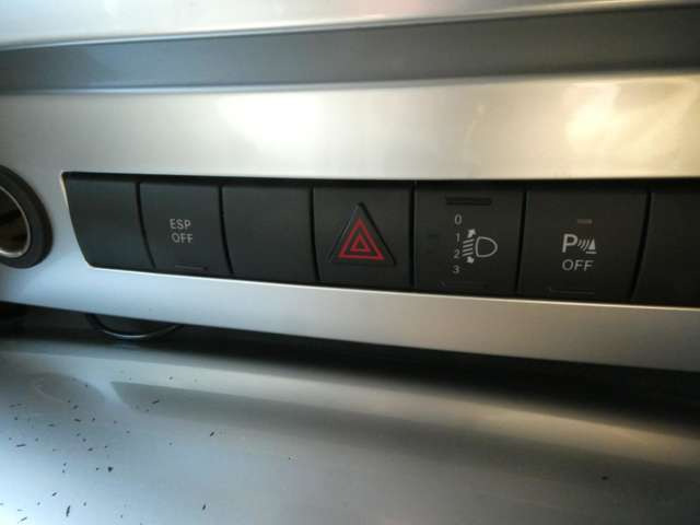 ��Q���Z���T�[��ONOFF�̐؂�ւ����{�^����Ŋy�X��