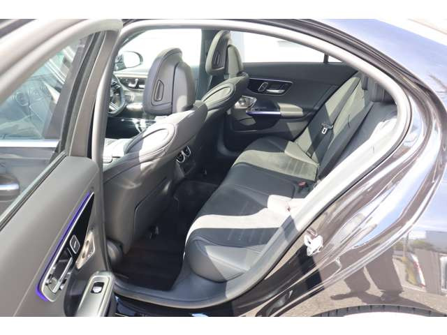 CクラスC200 アバンギャルド AMGラインパッケージ (ISG)