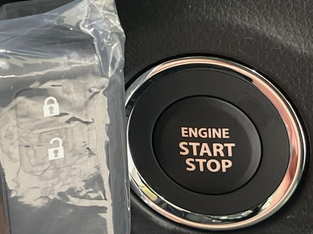 �y�L�[���X�X�^�[�g�V�X�e���z�J�o����|�P�b�g�ɓ��ꂽ�܂܂ł��h�A�̎{���E�������\�ȃX�}�[�g�L�[�𑕔��B�G���W���̃I���E�I�t�����J�M�����o���K�v����������Ƃ��Ă��֗��ł���