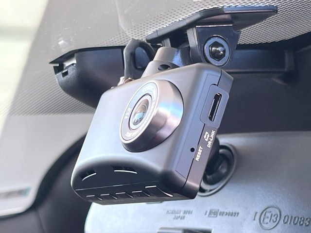 �y�h���C�u���R�[�_�[�z���S�E���S�ȃJ�[���C�t�ɕK�{�̃h���C�u���R�[�_�[�𑕔�!���s���͂������A������^�]�⎖�̂ɑ��������ۂ̏󋵂��f���ŋL�^���A����̃��X�N�ɔ����܂��B