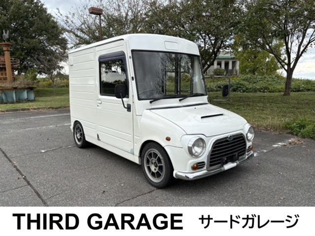 ミラウォークスルーバン