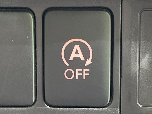 �y�A�C�h�����O�X�g�b�v�z�ԐM����a�؂Œ�Ԃ����ۂɃG���W�����~���A���ʂȔR���̏����}���܂��B�R��������ی�ɂȂ���@�\��G���W���̓u���[�L�𗣂��΍Ďn�����܂��B