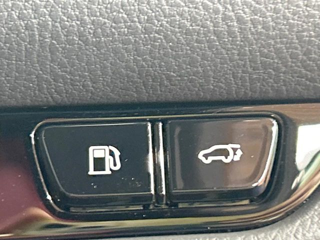 �y�p���[�o�b�N�h�A�z�X�}�[�g�L�[��^�]�Ȃ̃{�^�������������Ń��A�Q�[�g�������ŊJ���܂�!�ו��������Ă��鎞��A�����ʒu�ɂ���o�b�N�h�A��߂�ۂɕ֗��ȋ@�\�ł���