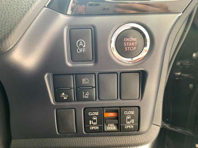 �l�C�̗����d���X���C�h�h�A�t��!�����̕���ו��Ŏ肪�ǂ����Ă����Ԃł������X���C�h�h�A�������J�Ń��N�`���ł�!!