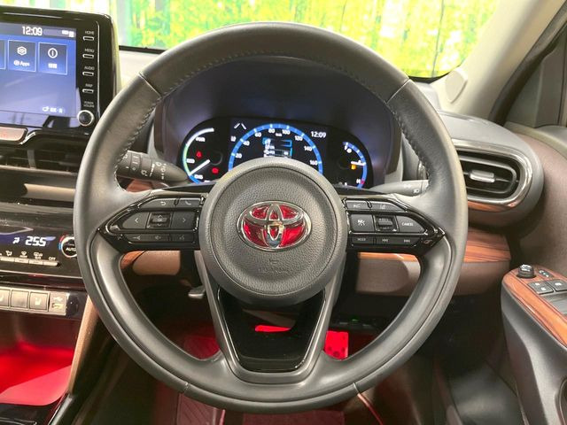 �y�����v�����X�e�A�����O�z�㎿�Ȋv���g�p���邱�ƂŁA��ɂ����������݂ƂĂ��^�]���₷���n���h���ł���