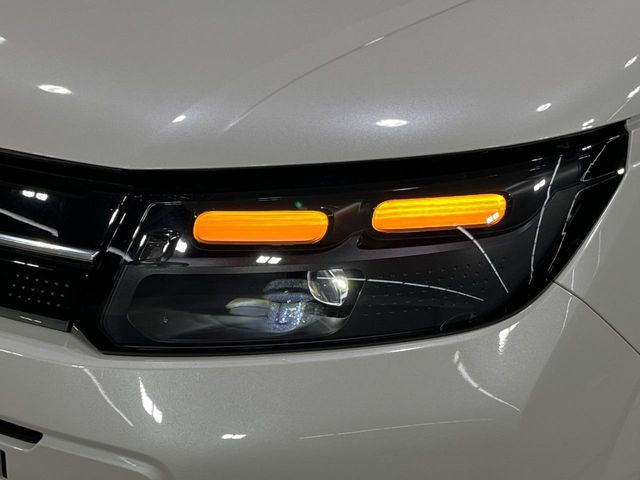 �yLED�w�b�h���C�g�z���V����ԑ��s�����ǍD�Ȏ��E���m�ۂ����S���ĉ^�]�ł��鍂�P�xLED�w�b�h���C�g�𑕔�!�_�����x�������A����d�͂��}�����Ă��܂��B