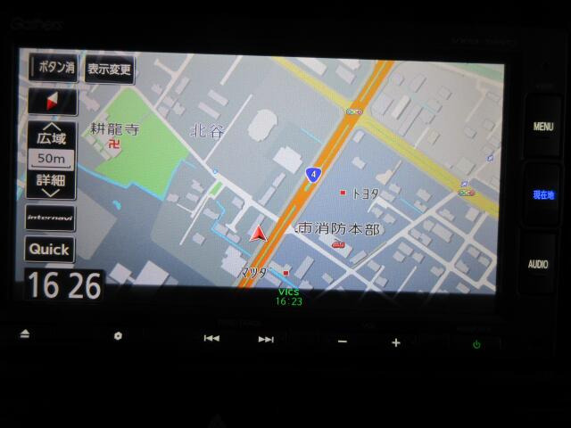 �������[�i�r�����ŁA�m��Ȃ��ꏊ�������Ƃ����ԂɌ����􂿂���Ƃ������o�����◷�s������Ńo�b�`���ł���