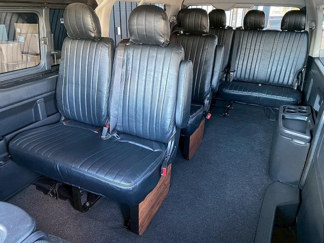 ハイエース2.7 GL ロング ミドルルーフ