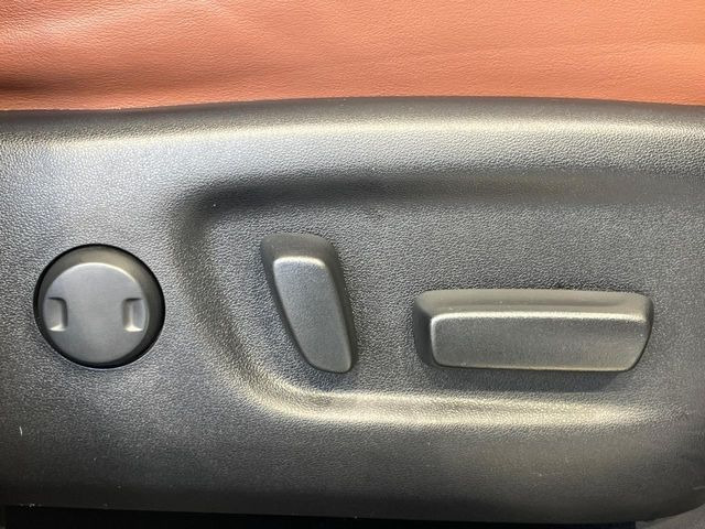 �y�p���[�V�[�g�z�X�C�b�`��ŊȒP�ɃV�[�g�̔��������\!�d��������͂�����܂���!�����ɍœK�ȃV�[�g�|�W�V�����ɃZ�b�g���āA���K�ȃh���C�u�����y���݂��������B