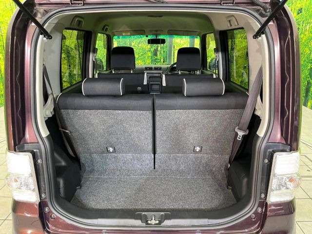 ���i�̂���������ʋ΁A���}���ɏ\���ȉ׎��X�y�[�X���m�ۂ��Ă���܂��B�Z�J���h�V�[�g��|���ƁA�傫�ȉו��̐ύڂ��\�ł���