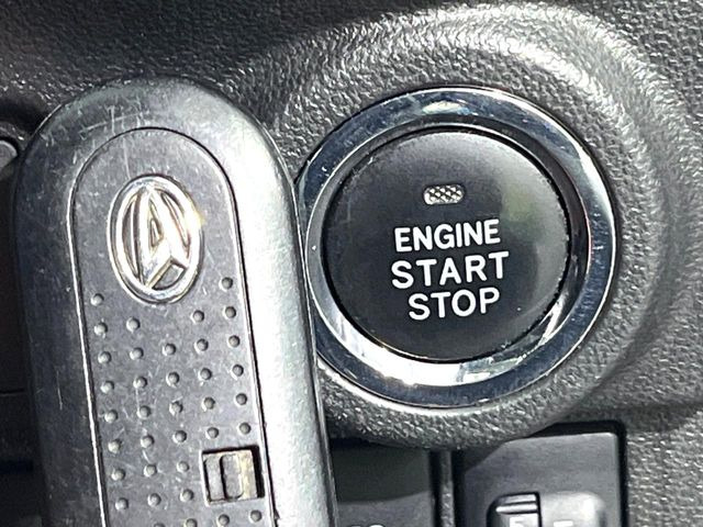 �y�L�[�t���[�V�X�e���z�J�o����|�P�b�g�ɓ��ꂽ�܂܂ł��h�A�̎{���E�������\�ȃX�}�[�g�L�[�𑕔��B�G���W���̃I���E�I�t�����J�M�����o���K�v����������Ƃ��Ă��֗��ł���