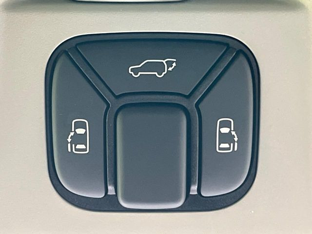 �y�����p���[�X���C�h�h�A�z�X�}�[�g�L�[��^�]�Ȃ̃X�C�b�`�Ō�ȗ����X���C�h�h�A�̊J���\���d��������͂����ăh�A���J����K�v�������A�����Ȃ��q�l�ł��ȒP�ɊJ���߂ł����K�ł���