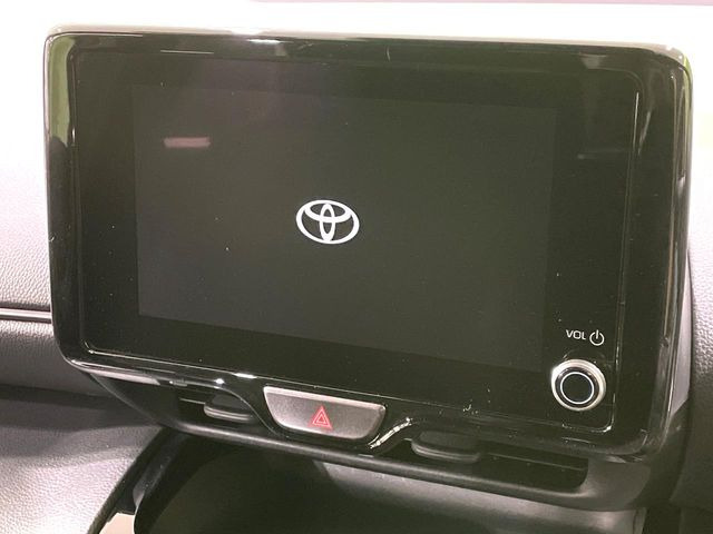 �y����8�^�i�r�z�l�C�̏����i�r�𑕔��B�I�[�f�B�I�@�\���[�����Ă���ABluetooth�ڑ�����΂������̃X�}�z��MP3�v���C���[�̉��y���Đ��\!�����̉^�]������Ɋy�����Ȃ�܂�!!