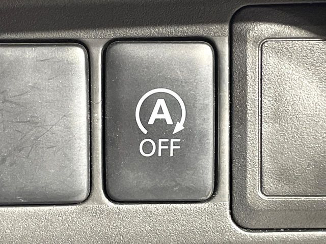 �y�A�C�h�����O�X�g�b�v�z�ԐM����a�؂Œ�Ԃ����ۂɃG���W�����~���A���ʂȔR���̏����}���܂��B�R��������ی�ɂȂ���@�\��G���W���̓u���[�L�𗣂��΍Ďn�����܂��B