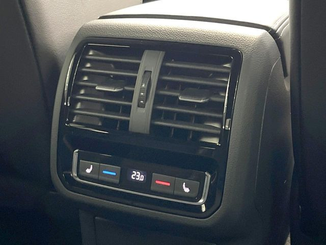 ���S�ȃV�[�g�q�[�^�[:���������ӂ�郌�U�[�V�[�g�ɁA�O�ȁE��ȂɃV�[�g�q�[�^�[�𓋍ڂ��Ă���܂��B