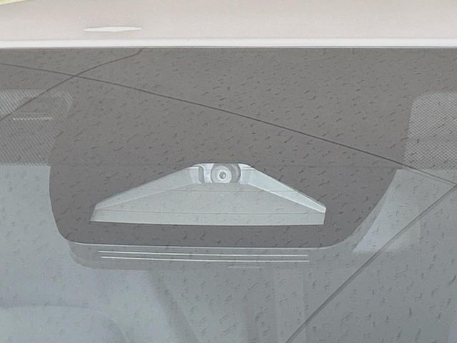 �y�g���^�Z�[�t�e�B�Z���X�z���s���ɑO���̎ԗ�����F�����A�Փ˂������Ȏ��͌x��ƃu���[�L�ŏՓˉ���Ɣ�Q�y�����A�V�X�g�B�����S�Ƀh���C�u�����y���݂��������܂��B