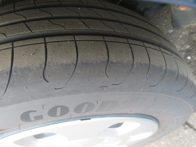 フリード1.5 エアー 4WD