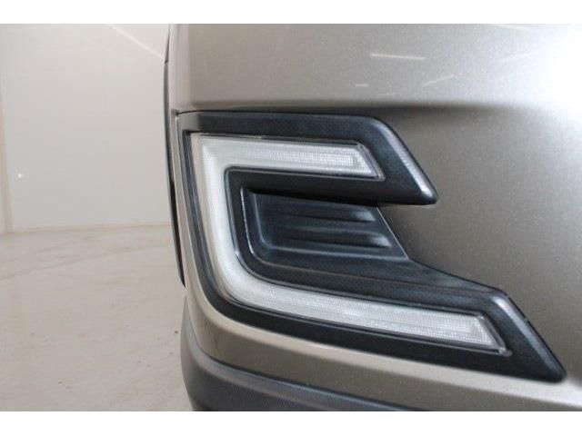 ���Ǝҗl�ւ̔̔��͂��f�肳���Ă��������܂��B �Ԍ������ԗ��̏ꍇ�́A�Ԍ����擾�������x�������z�ŕ\�����Ă���܂��B