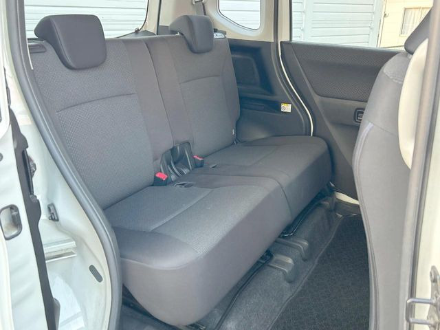 �L�X�Ƃ���2��ڃV�[�g�͋��Z���������A���S�n�����K!�F�B��Ƒ��Ƃ̂��o�����ɂ҂�����ł��B�x�r�[�V�[�g��`���C���h�V�[�g�g�p�������K�ɂ��߂�������������\���ȋ�Ԃ��m�ۂ��Ă��܂��B