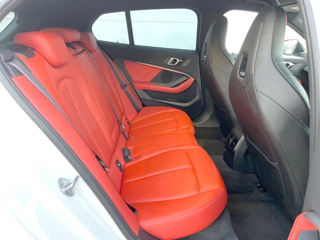 ���㕔���Ȃ��C�ɂȂ�悤�ȃL�Y�E�����ւ��蓙�A�傫�ȃ_���[�W�͂Ȃ��A�ǍD�ȏ�Ԃł��B