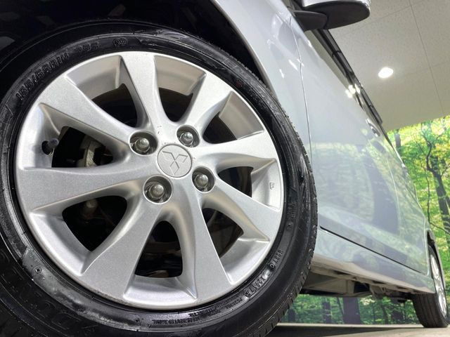 �y����14�C���`�A���~�z�C�[���z�O�ςɃ}�b�`���������A���~�z�C�[���𑕒����Ă���܂��B�e��ЊO�A���~�z�C�[����A�X�^�b�h���X�^�C�����戵�����Ă���܂��B���񂲑��k����������