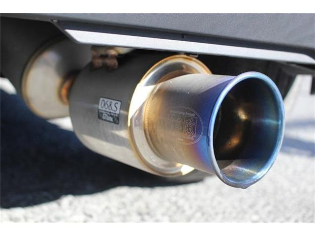 ���Ǝҗl�ւ̔̔��͂��f�肳���Ă��������܂��B �Ԍ������ԗ��̏ꍇ�́A�Ԍ����擾�������x�������z�ŕ\�����Ă���܂��B