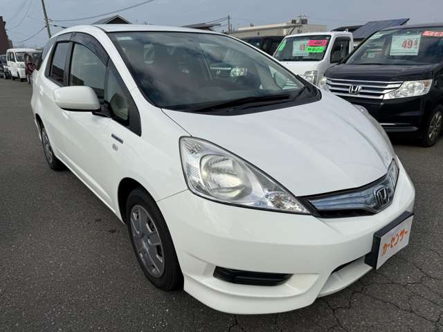 フィットシャトルハイブリッド1.3 C