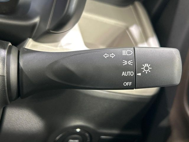 �y�I�[�g���C�g�z����̖��邳�ɉ����Ď����Ńw�b�h���C�g�̓_���E�������ł���@�\�ł�!���C�g�̕t���Y��E�����Y��Ȃǂ������Ȃ�A�J�̓���[���̑��s�����S!�g���l���ʉߎ����֗��ł��ˁ�