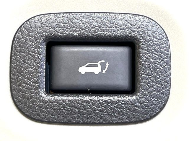 �y�p���[�o�b�N�h�A�z�X�}�[�g�L�[��^�]�Ȃ̃{�^�������������Ń��A�Q�[�g�������ŊJ���܂�!�ו��������Ă��鎞��A�����ʒu�ɂ���o�b�N�h�A��߂�ۂɕ֗��ȋ@�\�ł���