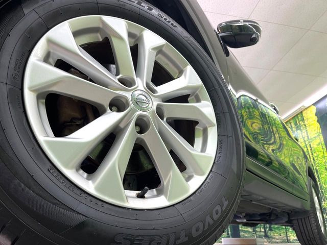 �y����17�C���`�A���~�z�C�[���z�O�ςɃ}�b�`���������A���~�z�C�[���𑕒����Ă���܂��B�e��ЊO�A���~�z�C�[����A�X�^�b�h���X�^�C�����戵�����Ă���܂��B���񂲑��k����������