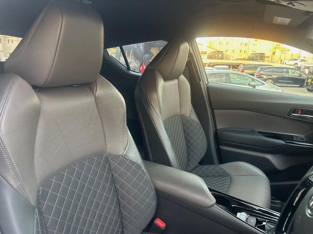 �y���烌�U�[�V�[�g�z����̂ӂ���肪�e�ՂŃ����e�i���X�����ȒP�ȁA�@�\���ɗD��鍇����v���̗p�����㎿�ȃV�[�g�ł��B����S�n���悭�A���������ӂ��S�n�ǂ��ԓ���Ԃ����o���Ă���܂��B