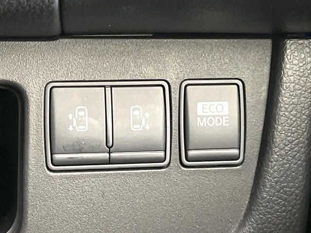 �y�����p���[�X���C�h�h�A�z�X�}�[�g�L�[��^�]�Ȃ̃X�C�b�`�Ō�ȗ����X���C�h�h�A�̊J���\���d��������͂����ăh�A���J����K�v�������A�����Ȃ��q�l�ł��ȒP�ɊJ���߂ł����K�ł���