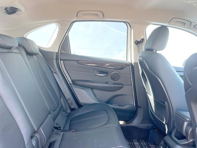 ���㕔���Ȃ��C�ɂȂ�悤�ȃL�Y�E�����ւ��蓙�A�傫�ȃ_���[�W�͂Ȃ��A�ǍD�ȏ�Ԃł��B