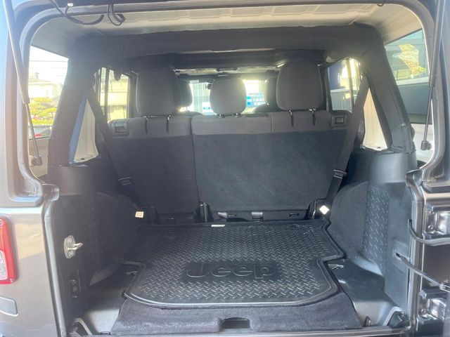 ���g�����N���[��:����L������e�X�y�[�X!���ꂾ���̍L��������΂��������⃌�W���[�Ȃǂɂ��œK�ł�!�g�p�������Ȃ����ꂢ�ȏ�Ԃ��ێ����Ă���܂��B