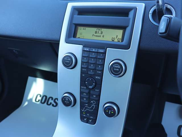 �yLAGOM with VOLVO �{���{�̂���A���傤�ǂ�����炵�B�zLAGOM(���[�S��)�Ƃ́A�u�����ɂƂ��āA���������A���Ȃ������A���傤�ǂ����o�����X�v�Ƃ����Ӗ�������X�E�F�[�f���̌��t�ł��B