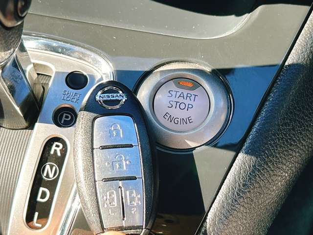 �y�X�}�[�g�L�[&�v�b�V���X�^�[�g�V�X�e���z�J�o����|�P�b�g�ɓ��ꂽ�܂܃h�A�̊J���ł��A�����^�b�`�Ŋy�X�G���W�����������܂���