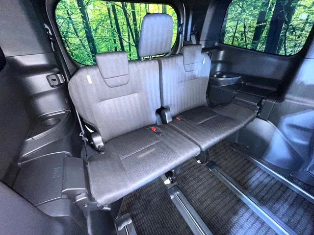 3��ڃV�[�g�͂�������ԗǍD����l�ł��������ƍ����Ē����܂��̂ŁA��l���ł̂��o���������N���N�ł��􂲉Ƒ��ŁA�C�̒m�ꂽ���ԂŁA�h���C�u�ɍs���̂��y���݂ł��ˁ�