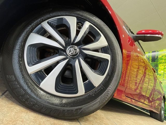 �y���������C���`�A���~�z�C�[���z�O�ςɃ}�b�`���������A���~�z�C�[���𑕒����Ă���܂��B�e��ЊO�A���~�z�C�[����A�X�^�b�h���X�^�C�����戵�����Ă���܂��B���񂲑��k����������