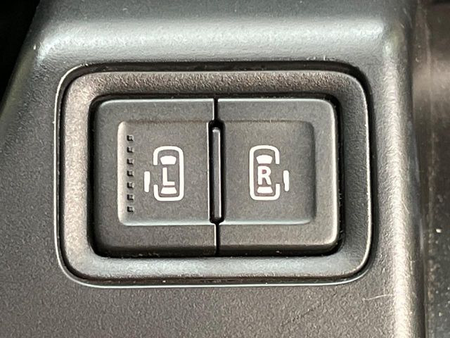 �y�����p���[�X���C�h�h�A�z�X�}�[�g�L�[��^�]�Ȃ̃X�C�b�`�Ō�ȗ����X���C�h�h�A�̊J���\���d��������͂����ăh�A���J����K�v�������A�����Ȃ��q�l�ł��ȒP�ɊJ���߂ł����K�ł���