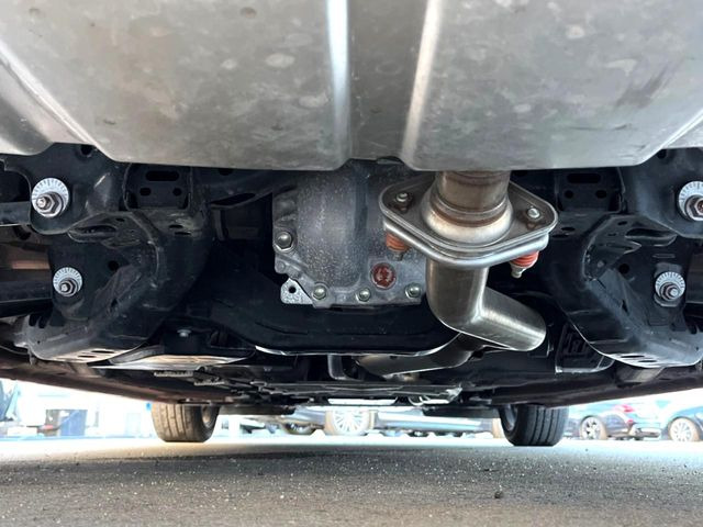 ����肪���ꂢ�Ȃ����ɁA�h�K���H�̎{�H���I�X�X���B�~��n��͂������A���ݕ��ɂ��Z���̕���A��Ń}�����E�E�B���^�[�X�|�[�c���������ɂ��D�]���������Ă���܂��B