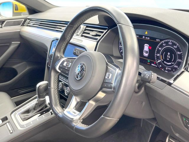 ���n���h�����̃X�������Ȃ��A���ꂢ�ȏ�Ԃ��ێ����Ă���܂��B�e�X�C�b�`���̓�����m�F�ς݂ł��B