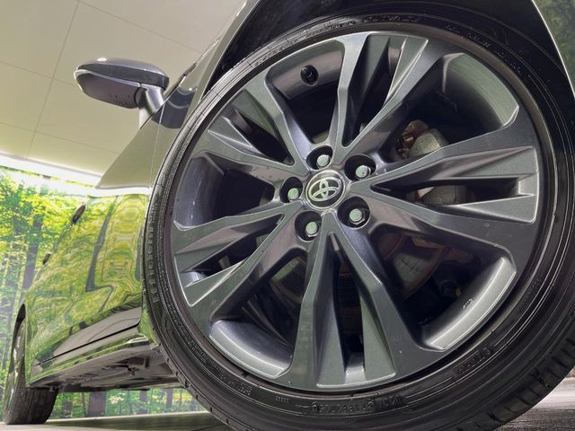 �y����17�C���`�A���~�z�C�[���z�O�ςɃ}�b�`���������A���~�z�C�[���𑕒����Ă���܂��B�e��ЊO�A���~�z�C�[����A�X�^�b�h���X�^�C�����戵�����Ă���܂��B���񂲑��k����������