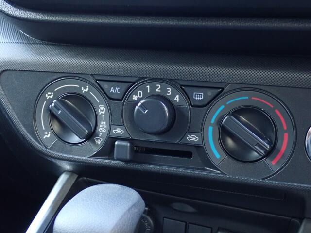 �L�[���X�v�b�V���X�^�[�g�V�X�e�����̗p���Ă���܂�!�{�^����ŃG���W���n�����\�Ȃ̂ŁA�L�[��T�����Ƃ��Ȃ��Ȃ�܂���!